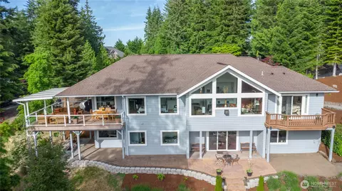 63 Red Cedar Ln, Port Ludlow, WA 98365