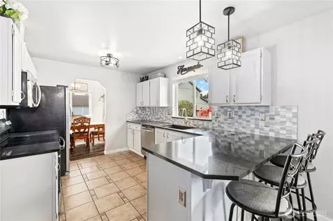 Kitchen - 7911 195th St E, Spanaway, WA 98387 photo 2 of 4