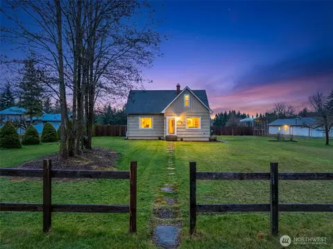 862 King Rd, Winlock, WA 98596