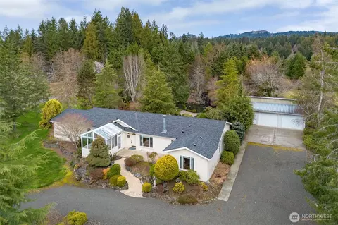 62 Johnson Rd, Port Angeles, WA 98363