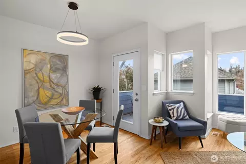 Dining - 212 27th Ave E, Seattle, WA 98112 photo 1 of 2