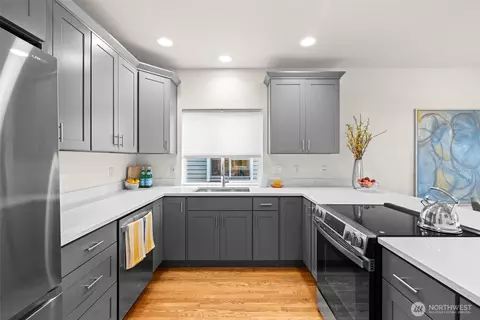 Kitchen - 212 27th Ave E, Seattle, WA 98112 photo 1 of 5