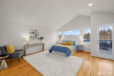 Bedroom - 212 27th Ave E, Seattle, WA 98112 photo 1 of 4