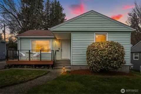 3831 52nd Ave SW, Seattle, WA 98116