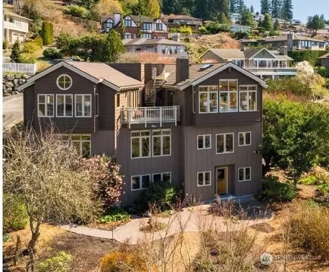 1105 Daley Pl, Edmonds, WA 98020