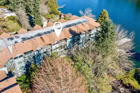 19428 Aurora Ave N #431, Shoreline, WA 98133