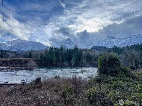 49 Nn Highway 2, Index, WA 98256