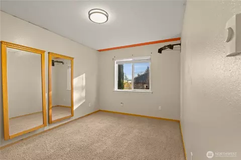 Bedroom - 17519 Park Ave S, Spanaway, WA 98387 photo 1 of 8