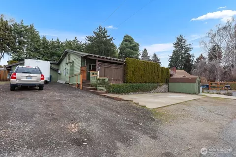 1134 Barton Sq, East Wenatchee, WA 98802