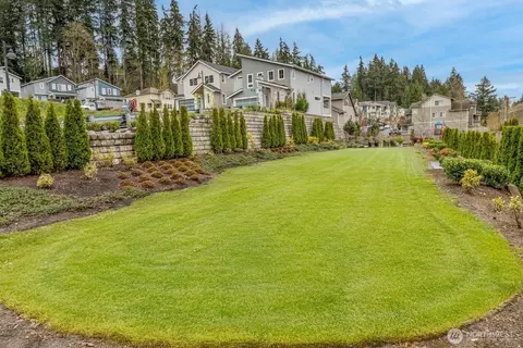 Exterior - 20316 94th Dr NE, Bothell, WA 98011 photo 6 of 6