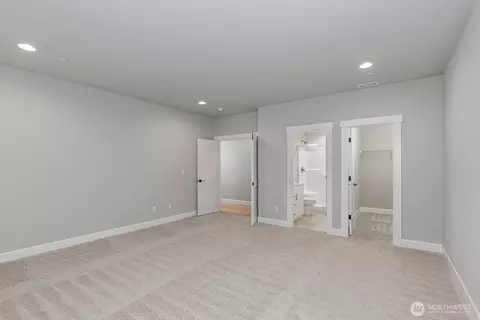Bedroom - 20316 94th Dr NE, Bothell, WA 98011 photo 6 of 6