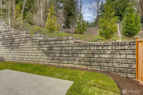 Exterior - 20316 94th Dr NE, Bothell, WA 98011 photo 5 of 6