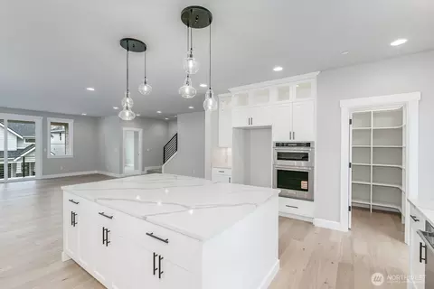 Kitchen - 20316 94th Dr NE, Bothell, WA 98011 photo 3 of 5