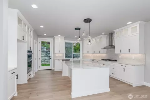 Kitchen - 20316 94th Dr NE, Bothell, WA 98011 photo 1 of 5