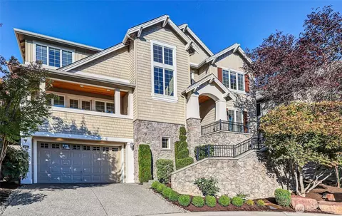 4563 162nd Ln SE, Bellevue, WA 98006