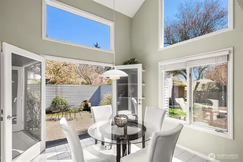 Dining - 16309 110th Ave NE, Bothell, WA 98011 photo 4 of 4