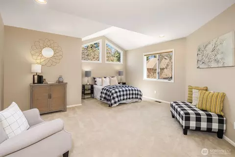 Bedroom - 16309 110th Ave NE, Bothell, WA 98011 photo 3 of 5
