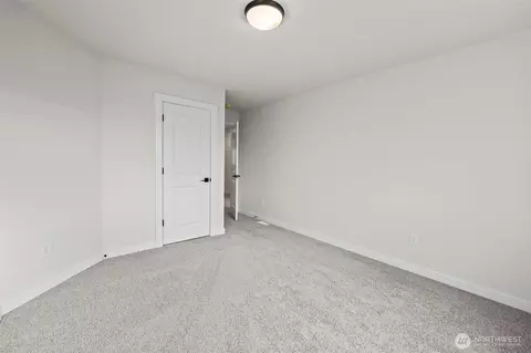 Bedroom - 3183 Roosevelt Ave, Enumclaw, WA 98022 photo 7 of 11