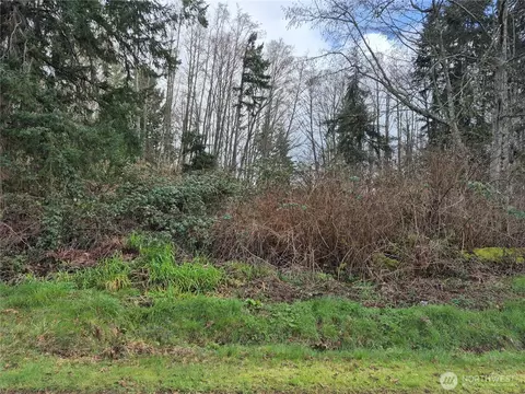 38766 Tinker Pl NE, Hansville, WA 98340