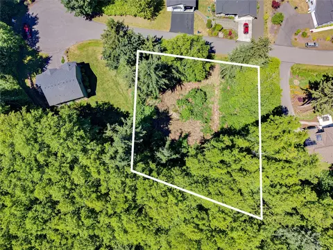 38766 Tinker Pl NE, Hansville, WA 98340