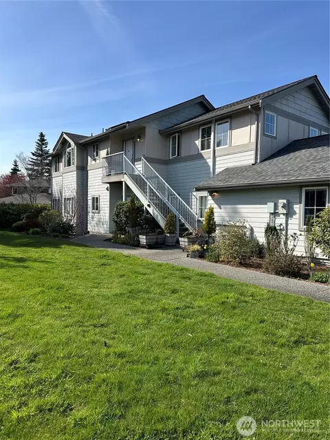 545 W Kellogg Rd, Bellingham, WA 98226