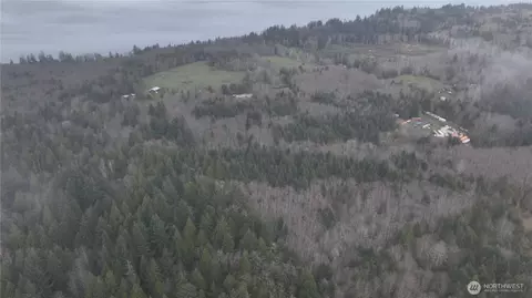 9999 Farrington Rd, Port Angeles, WA 98363