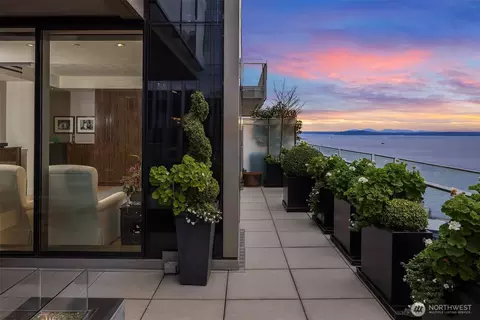 99 Union St #1704, Seattle, WA 98101