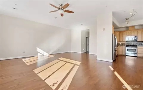 400 S Meridian #2E, Puyallup, WA 98371
