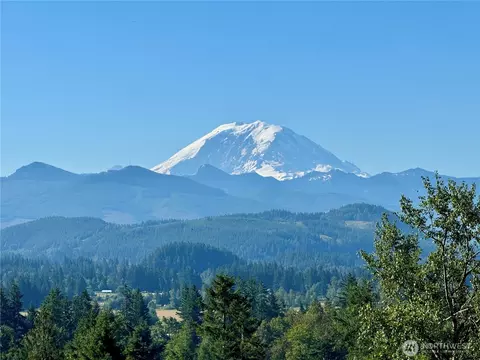 27435 SE 402nd St, Enumclaw, WA 98022