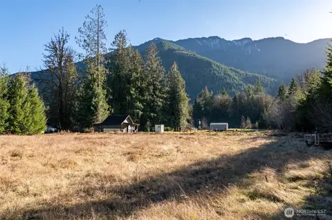 235437 Hwy 101, Port Angeles, WA 98363