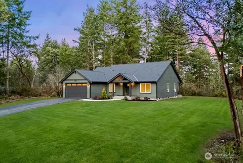 2219 202nd Ave SW, Lakebay, WA 98349