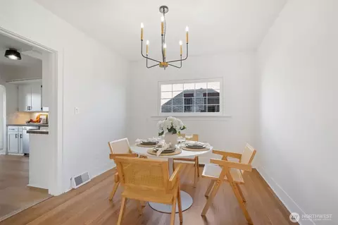Dining - 828 Hoyt Ave, Everett, WA 98201 photo 1 of 2