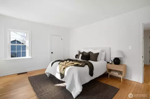 Bedroom - 828 Hoyt Ave, Everett, WA 98201 photo 1 of 4