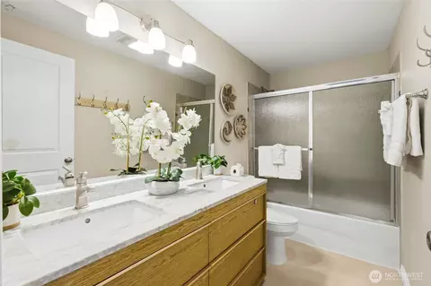 Bath - 4926 260th St E, Spanaway, WA 98387 photo 3 of 3