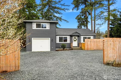 4926 260th St E, Spanaway, WA 98387