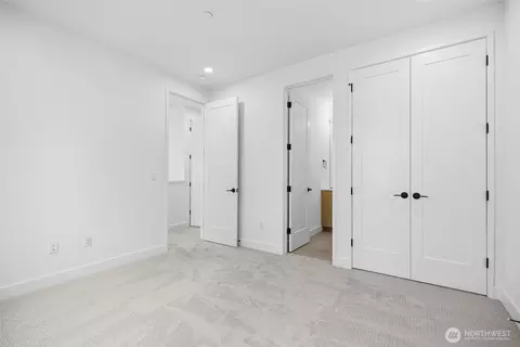 Bedroom - 18805 99th Ct NE #D, Bothell, WA 98011 photo 4 of 9