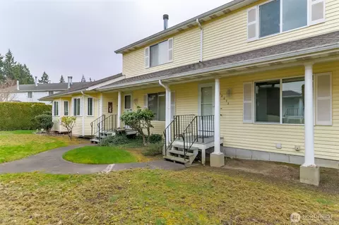 32612 3rd Pl S #18C, Federal Way, WA 98003