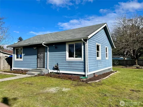 7019 S Prospect St, Tacoma, WA 98409