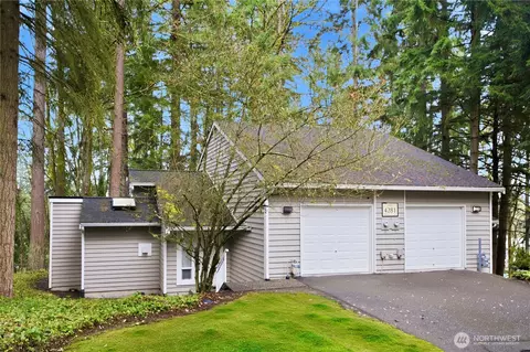 4281 152nd Ct SE #3A, Bellevue, WA 98006
