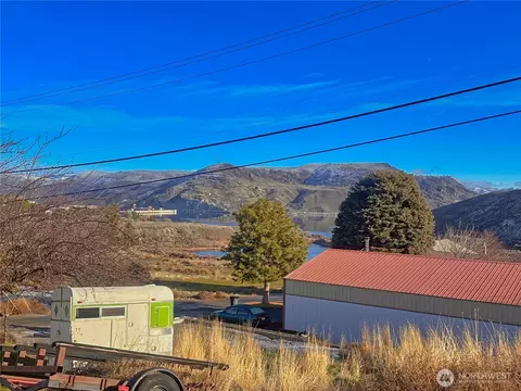 1111 Tbd Seaton St, Grand Coulee, WA 99133