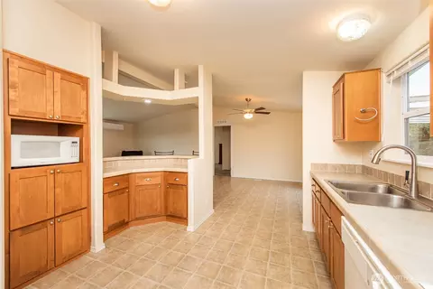 770 Heritage Loop, Sequim, WA 98382 photo 5
