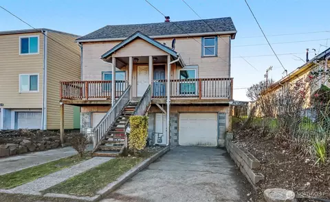 Exterior - 1328 Chestnut St, Everett, WA 98201 photo 2 of 6
