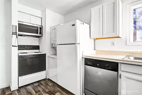 Other - 1328 Chestnut St, Everett, WA 98201 photo 2 of 6