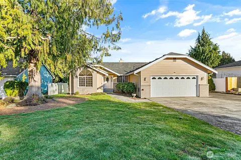 1356 Olivia Ct, Bellingham, WA 98226