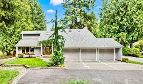 407 Point Fosdick Dr NW, Gig Harbor, WA 98335