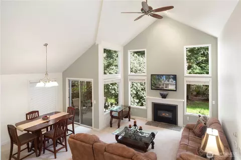 21 S Keel Way #A, Port Ludlow, WA 98365