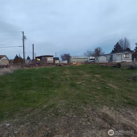 0 S Lincoln St, Warden, WA 98857