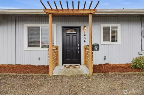 Other - 1234 Lincoln Ave #B, Enumclaw, WA 98022 photo 1 of 12
