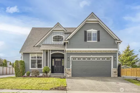 2914 18th St SW, Puyallup, WA 98373