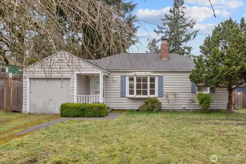 3152 NE 82nd St, Seattle, WA 98115